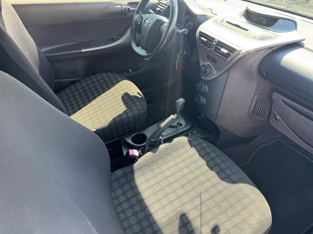 Toyota iQ 1.0 Multidrive Versione Lancio