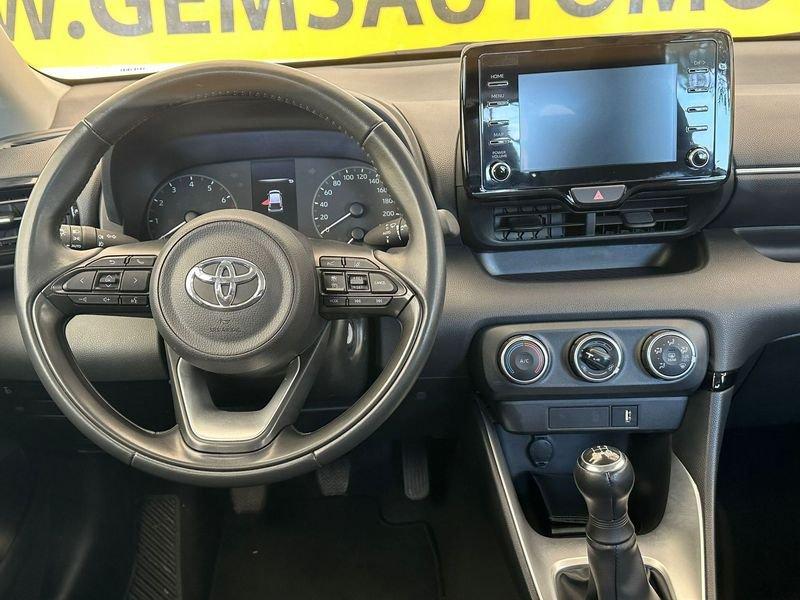 Toyota Yaris 1.0 5 porte Active