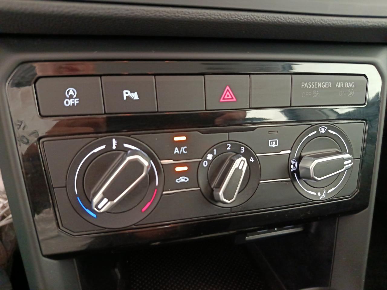 VOLKSWAGEN T-Cross - T-Cross 1.0 TSI 110 CV DSG Style