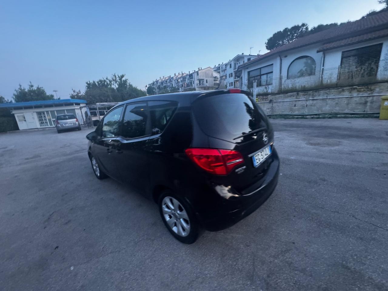 Opel Meriva 1.3 CDTI 95CV ecoFLEX Cosmo