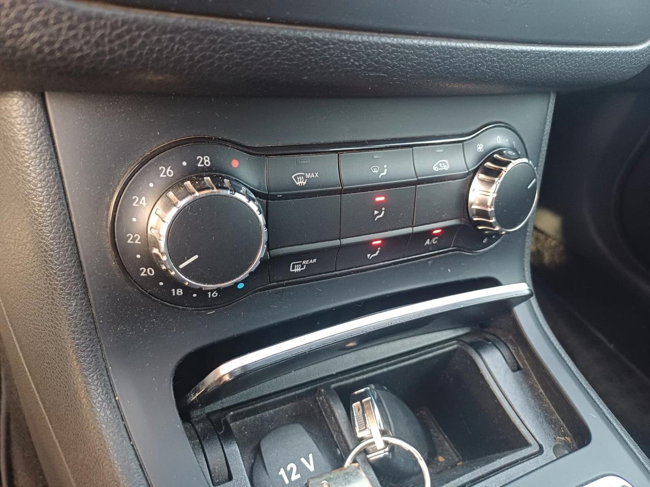 Mercedes-benz B 180 CDI BlueEFFICIENCY Premium