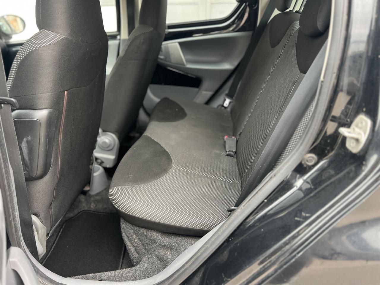 Toyota Aygo 1.0 – Anno 2010