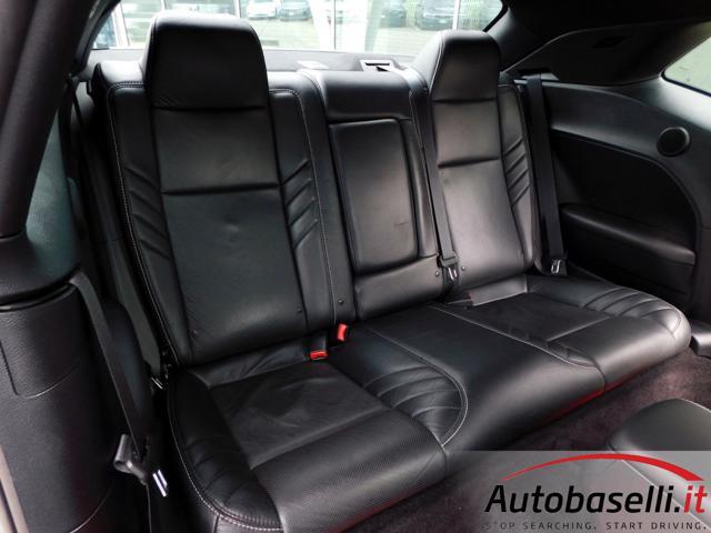 DODGE Challenger CHALLENGER SRT HELLCAT SUPERCHARGED HEMI 717CV