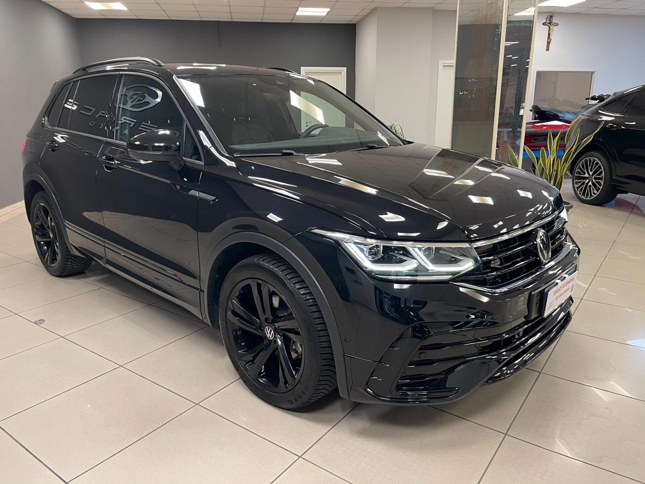 Volkswagen Tiguan 2.0 TDI 150cv SCR DSG R-Line