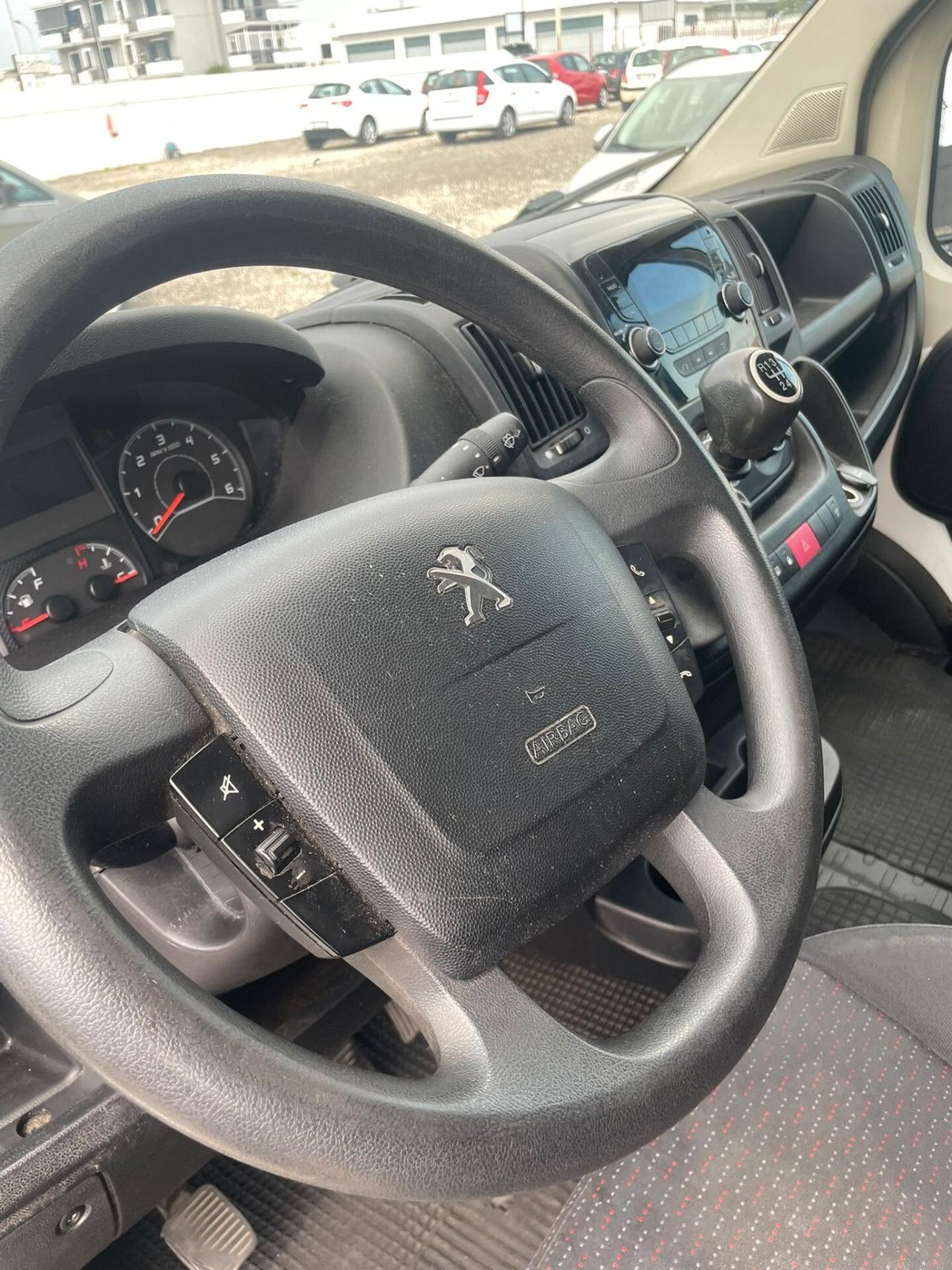 Peugeot Boxer 330 2.2 BlueHDi 140 S&S PM-TN Furgone