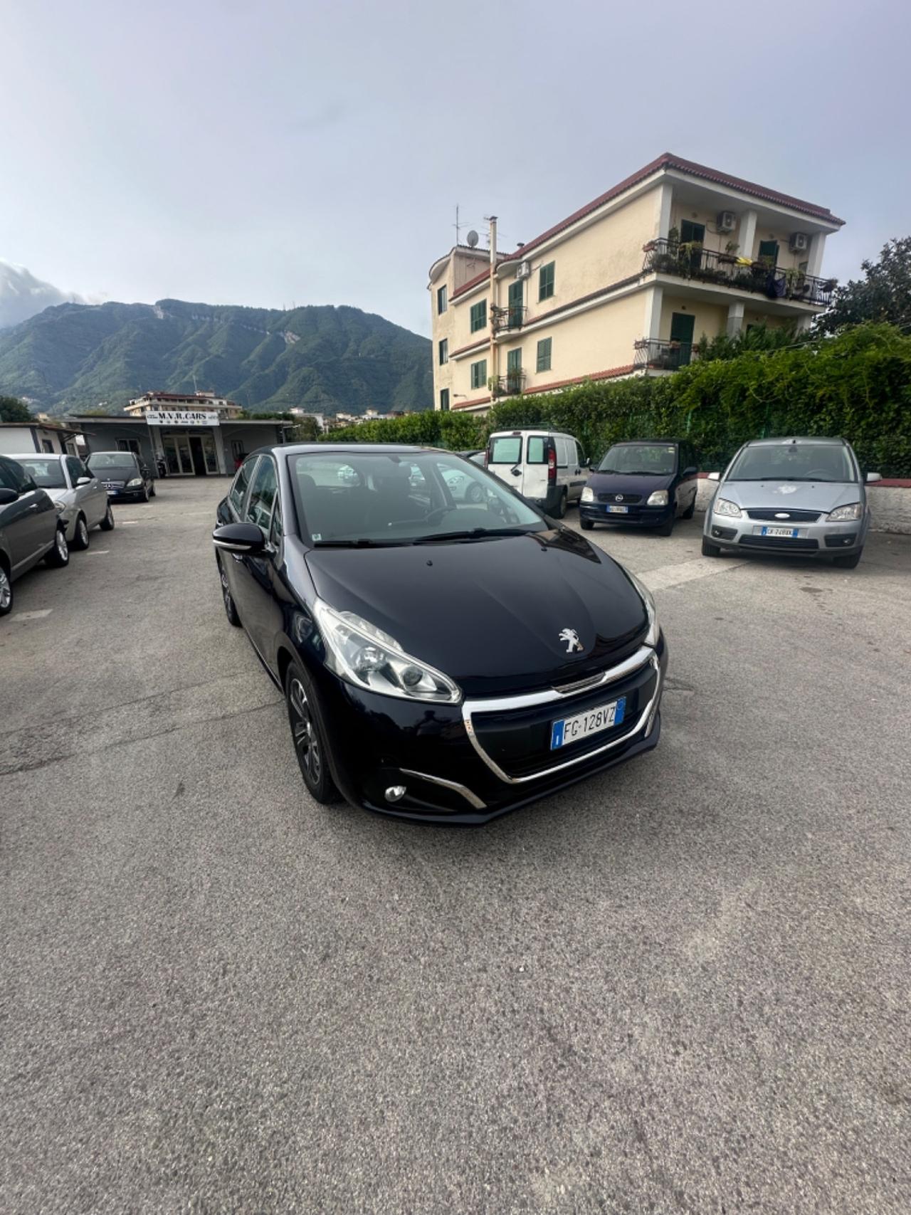 Peugeot 208 PureTech 82 5p. GPL Active