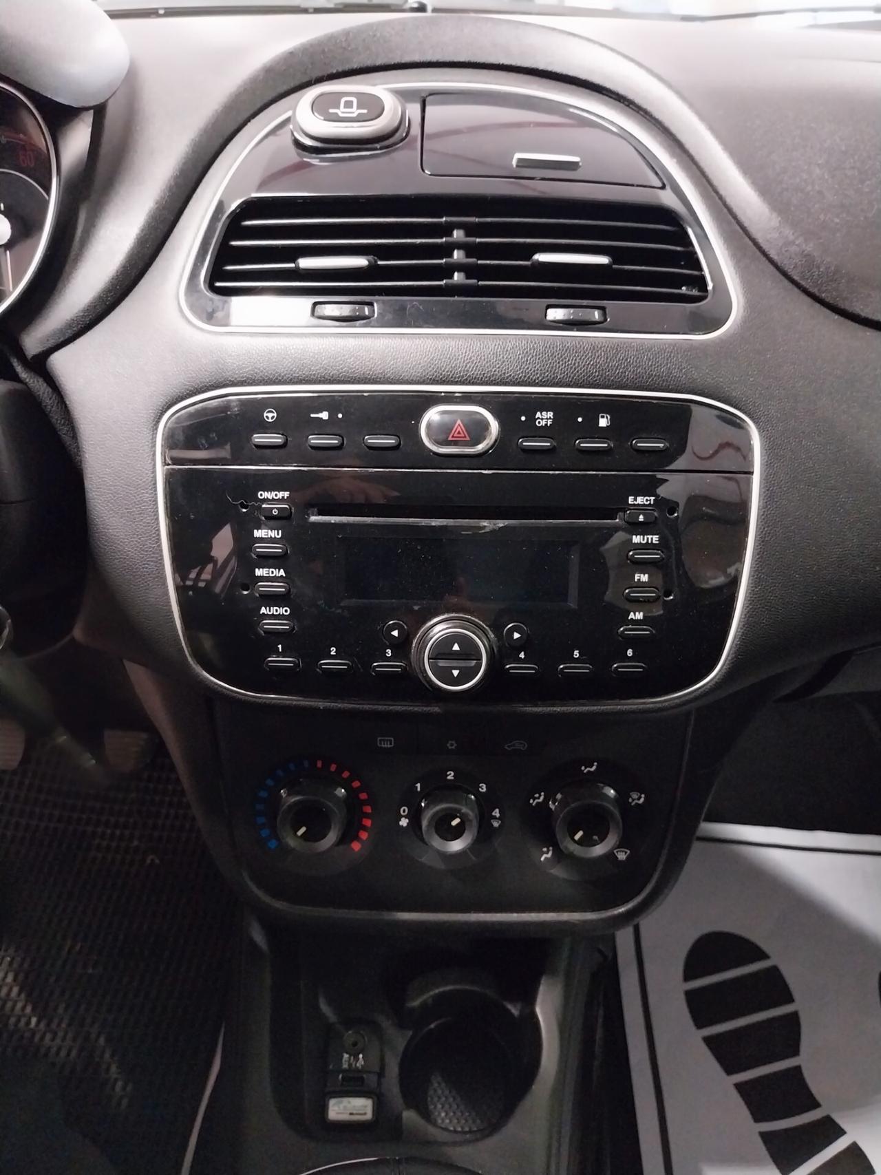 Fiat Punto Evo 1.4 Emotion Natural Power - ok neopatentati