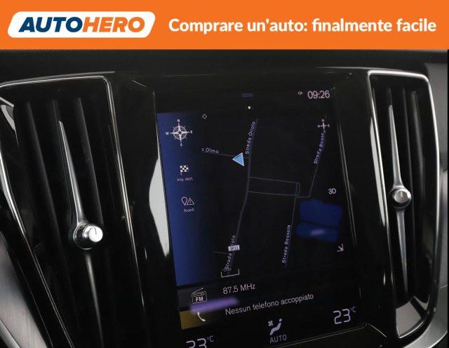 VOLVO V60 Cross Country B4 (d) AWD Geartronic Business Pro