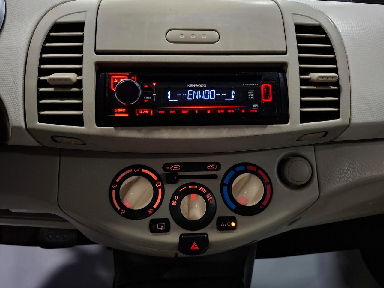 Nissan Micra 1.2 benz Automatico Neopatentato
