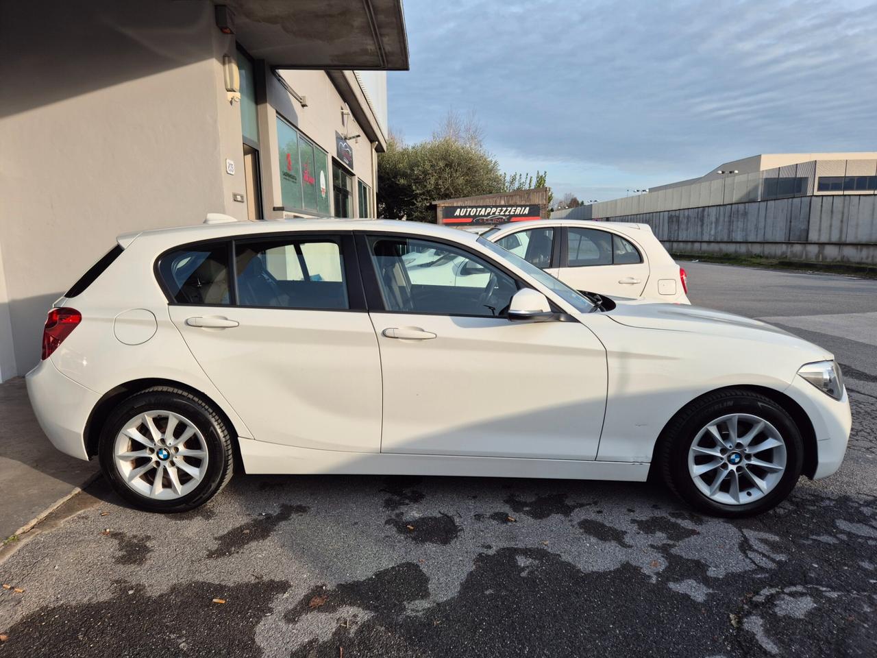 Bmw 116 116d 5p. Urban NEOPATENTATI