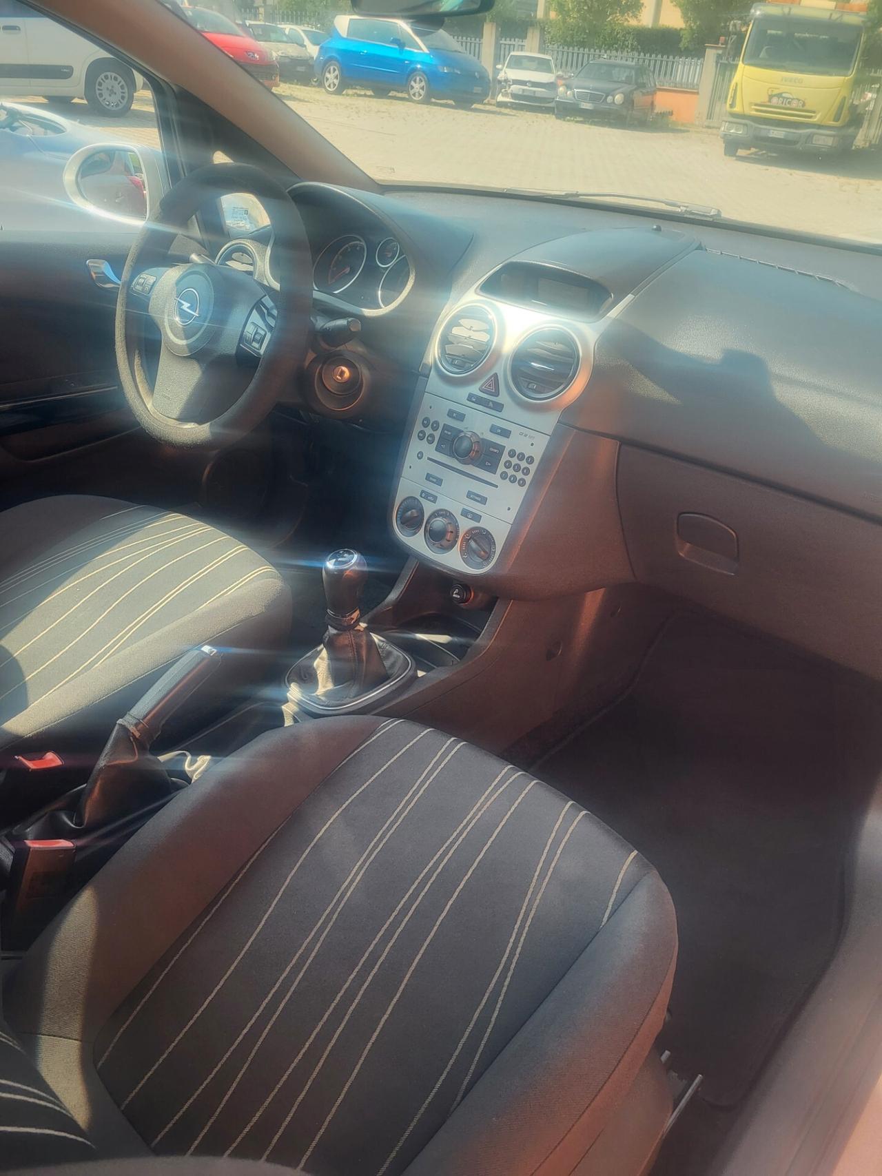 Opel Corsa 3 porte