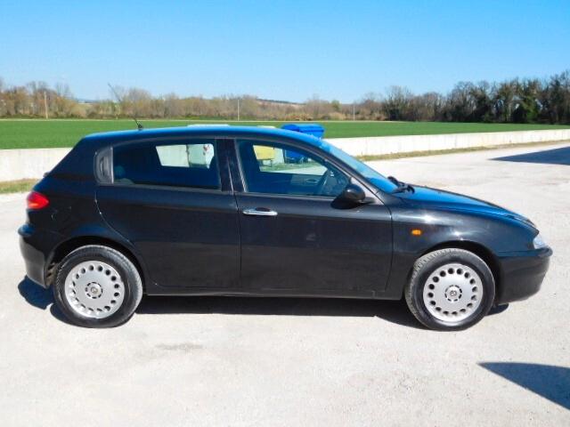 Alfa Romeo 147 1.9 JTD 5 PORTE