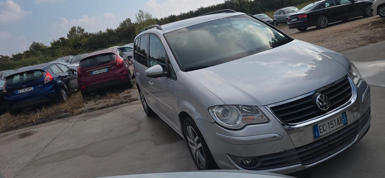 Volkswagen Touran 1.9 TDI 105CV DPF Conceptline