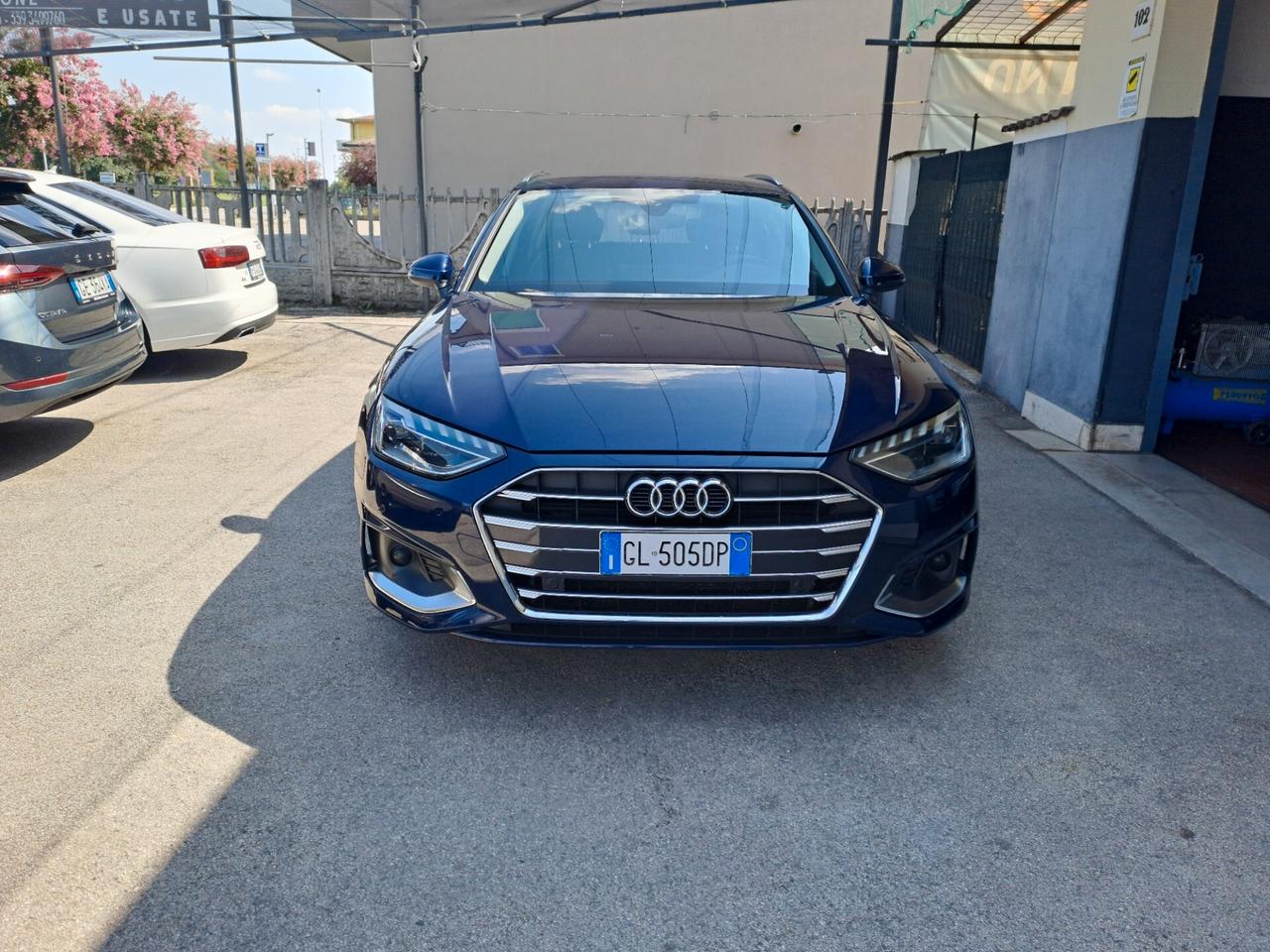 Audi A4 30 TDI/136 CV S tronic Business Advanced