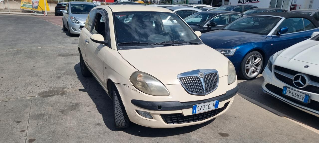 Lancia Ypsilon 1.3 Multijet 16V Oro NEOPATENTATI