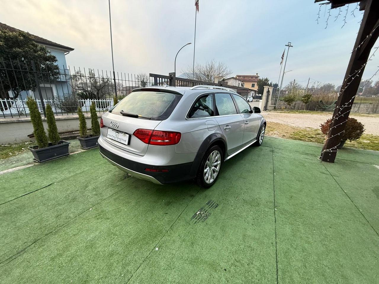 AUDI A4 ALLROAD