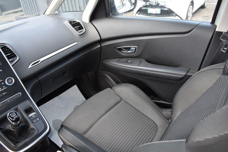 Renault Grand Scénic 1.7 DCI 88KW BLUE BUSINESS