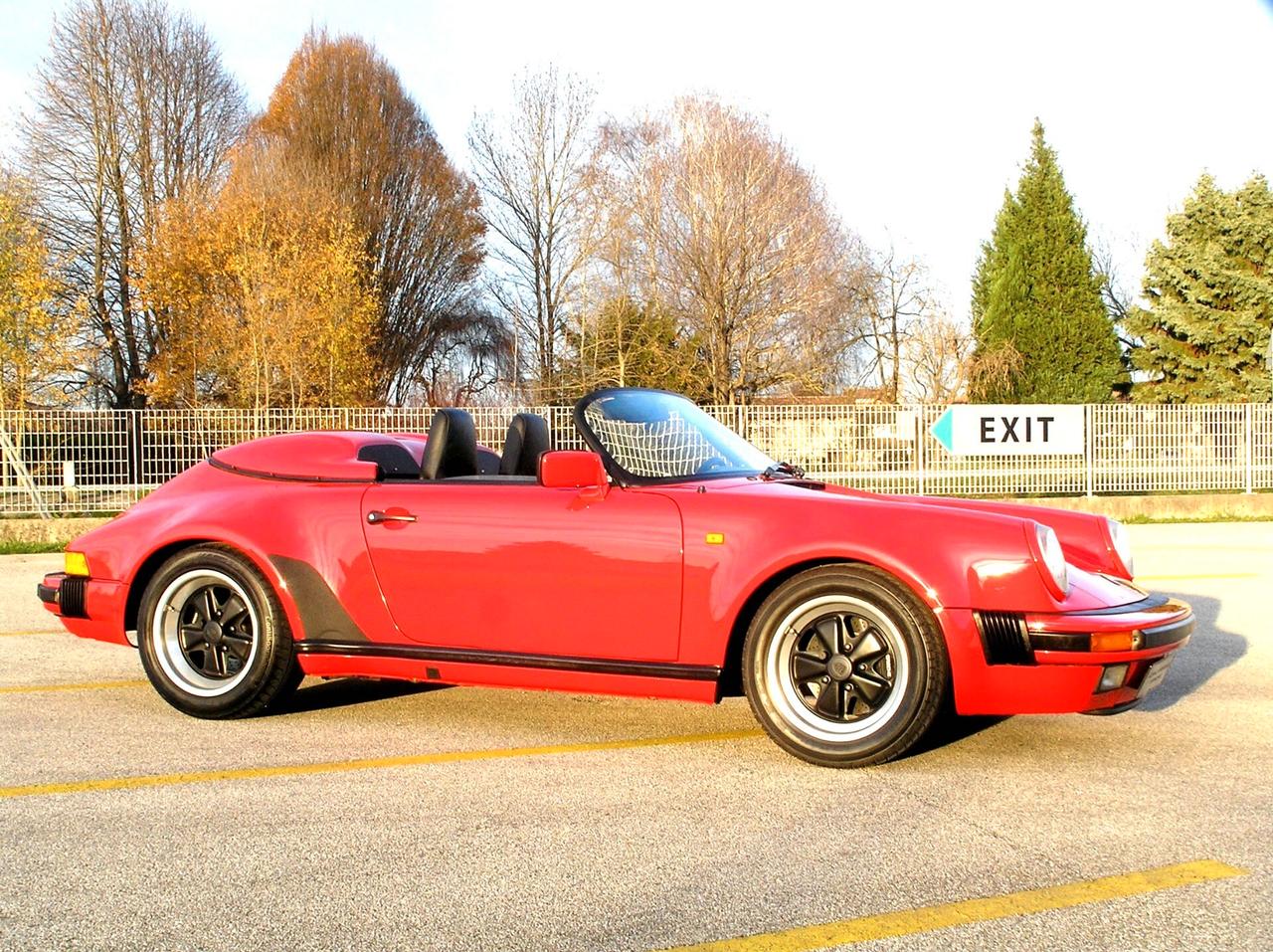 Porsche 911 3.2 Speedster Turbo Look