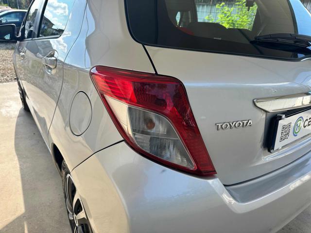 TOYOTA Yaris 1.0 5 porte Active OK NEOP. NAVI EURO 5 TELECAMERA