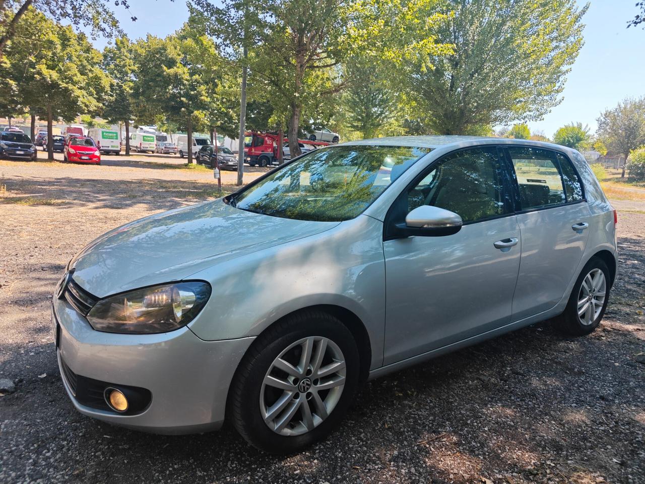 Volkswagen Golf 1.6 TDI DPF DSG 5p. Comfortline