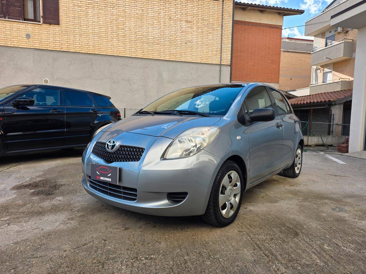 Toyota Yaris 1.0 Benzina 5 porte
