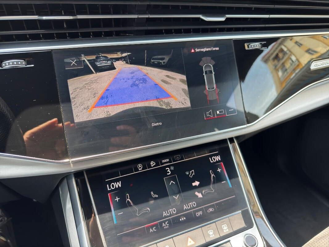 Audi Q8 45 TDI quattro tiptronic Sport 2020
