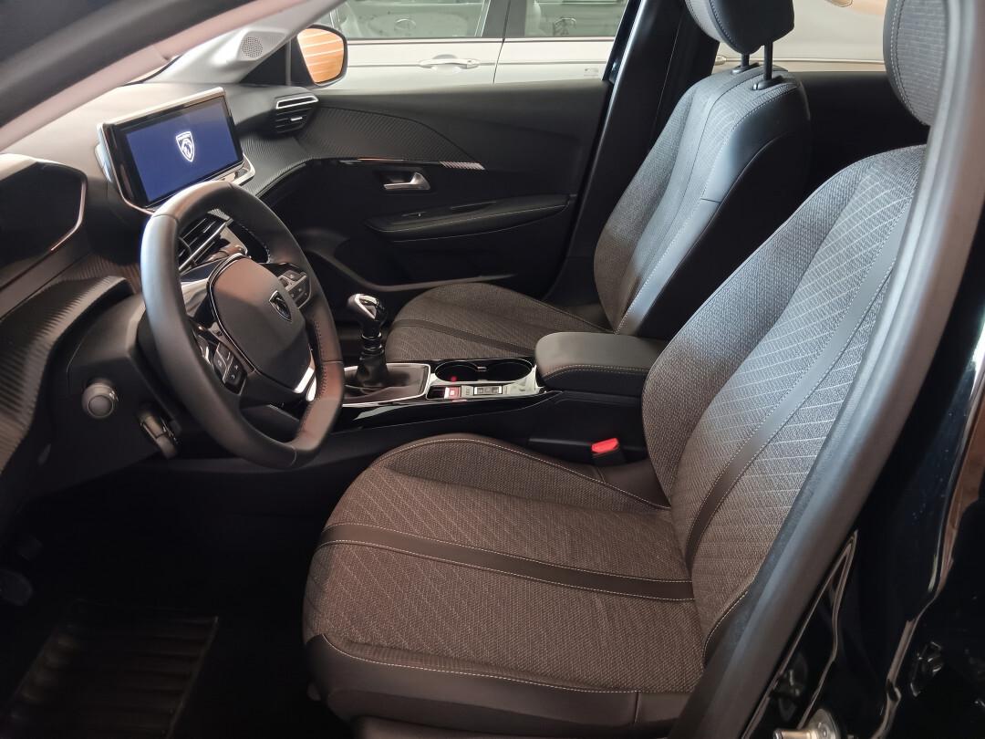 Peugeot 208 Allure 1.2 (100 cv)