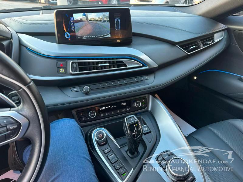 BMW i8 Coupe 1.5 auto