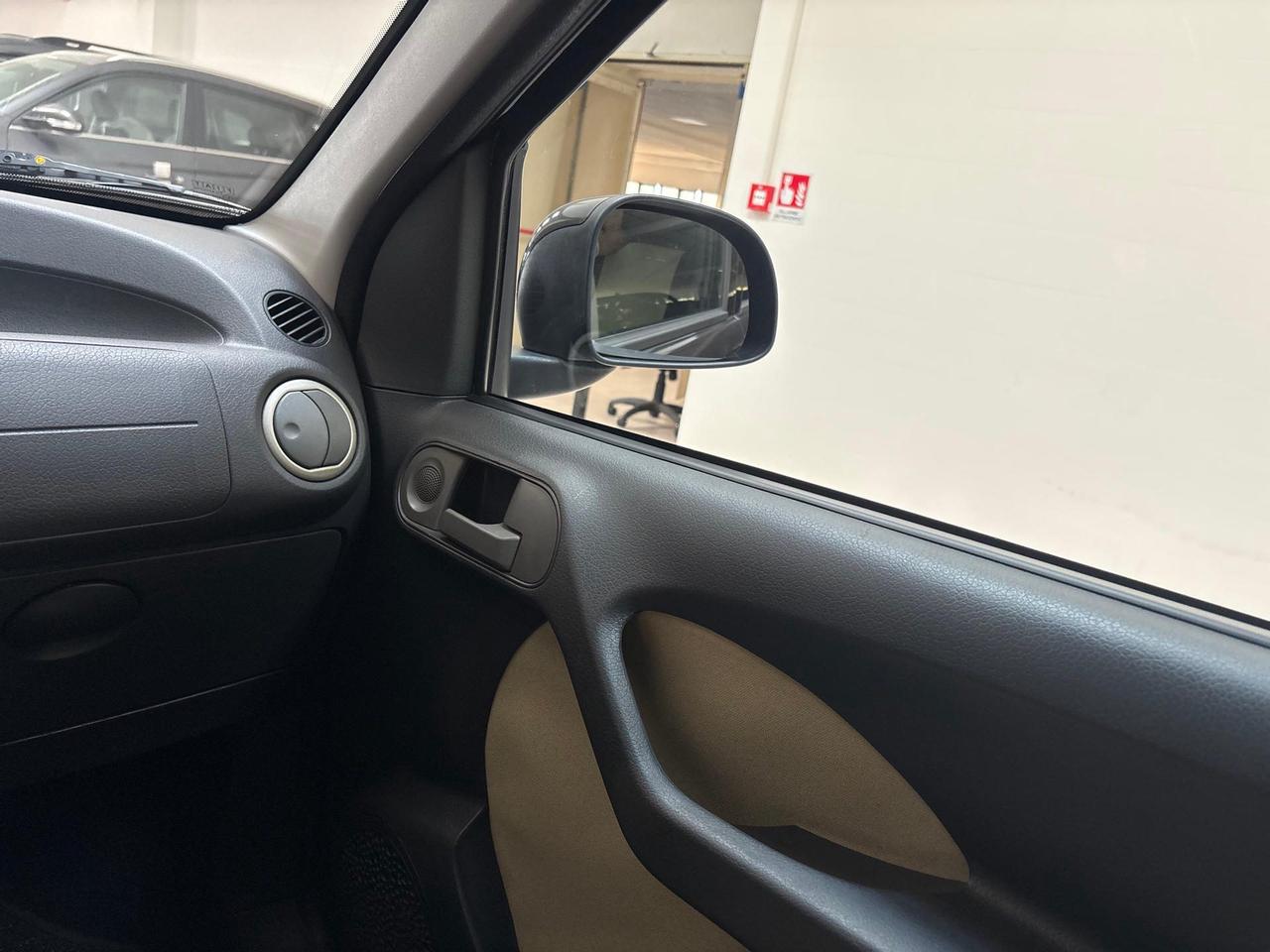 Fiat Panda 1.3 mjt 16v Cross esp 4x4