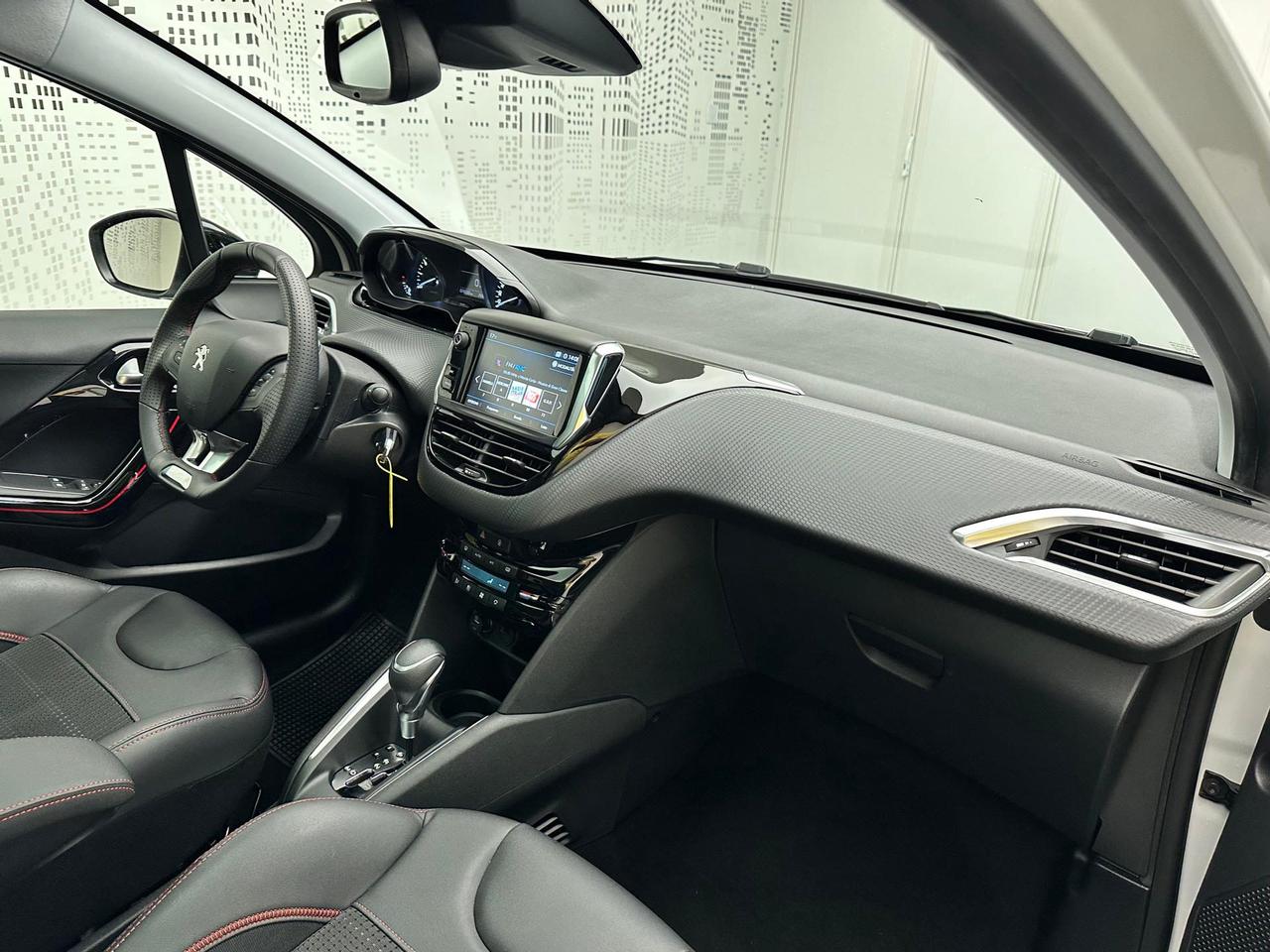 Peugeot 208 5p 1.2 puretech t GT Line s&s 110cv