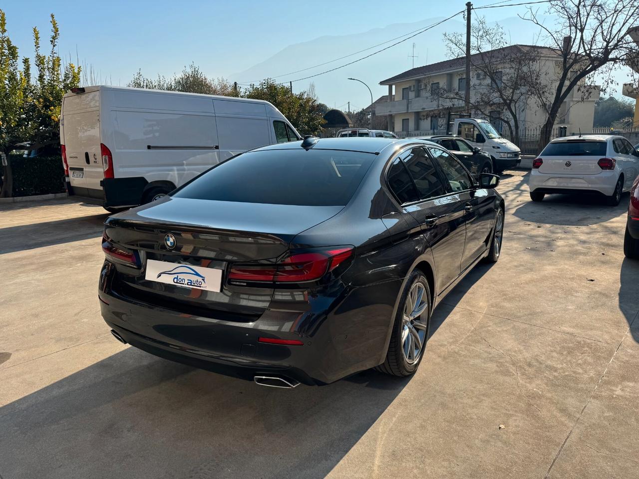 Bmw 518 D MHE Luxury Berlina