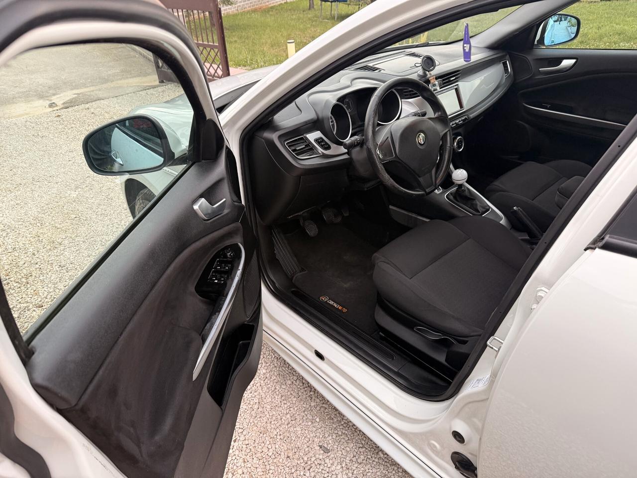 Alfa Romeo Giulietta 1.6 JTDm-2 105 CV Progression