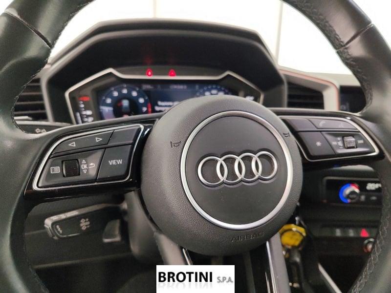 Audi A1 Sportback 35 TSI Allstreet S Tronic Identity Contrast