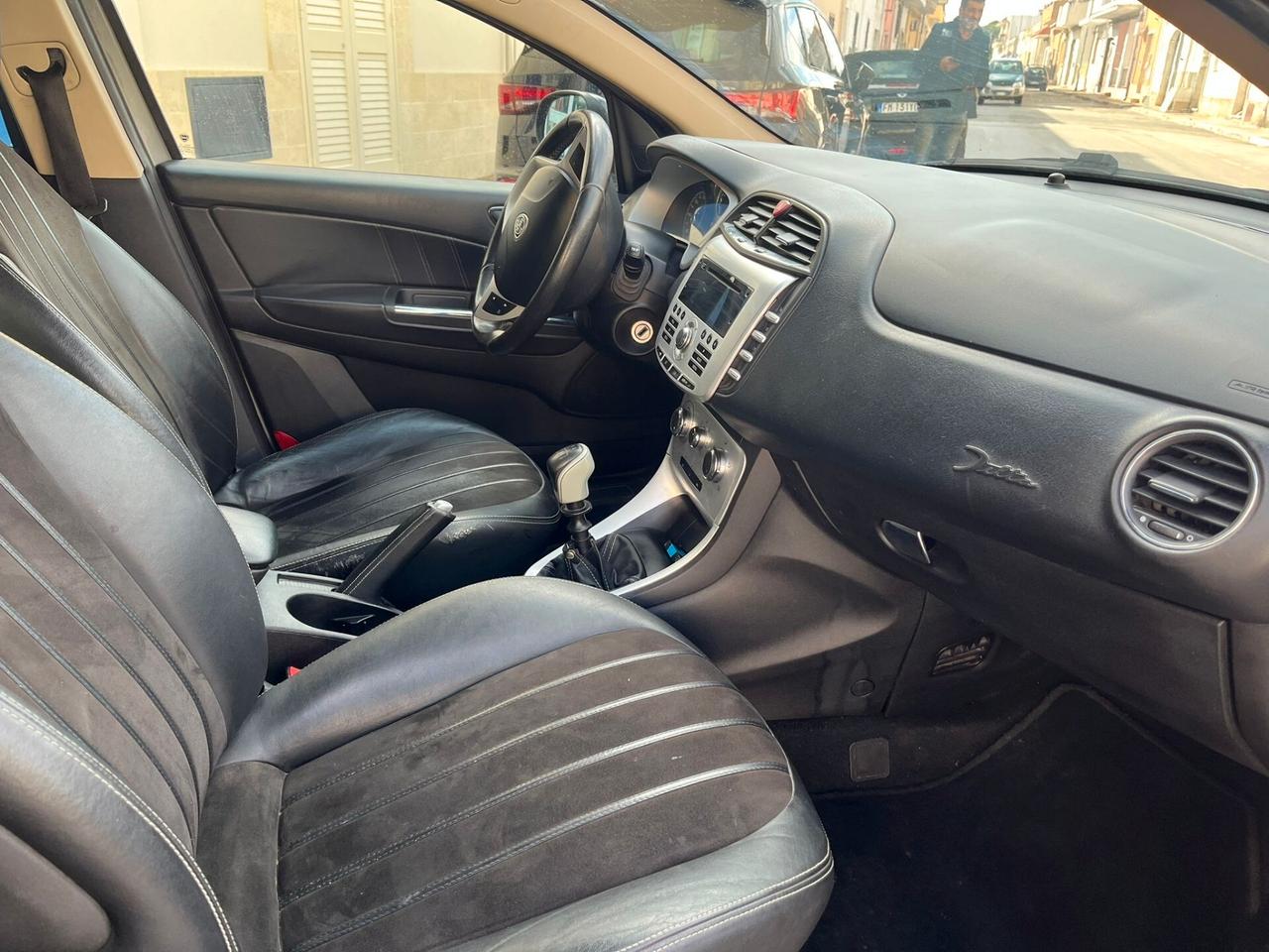 LANCIA DELTA 1.6 120 CV