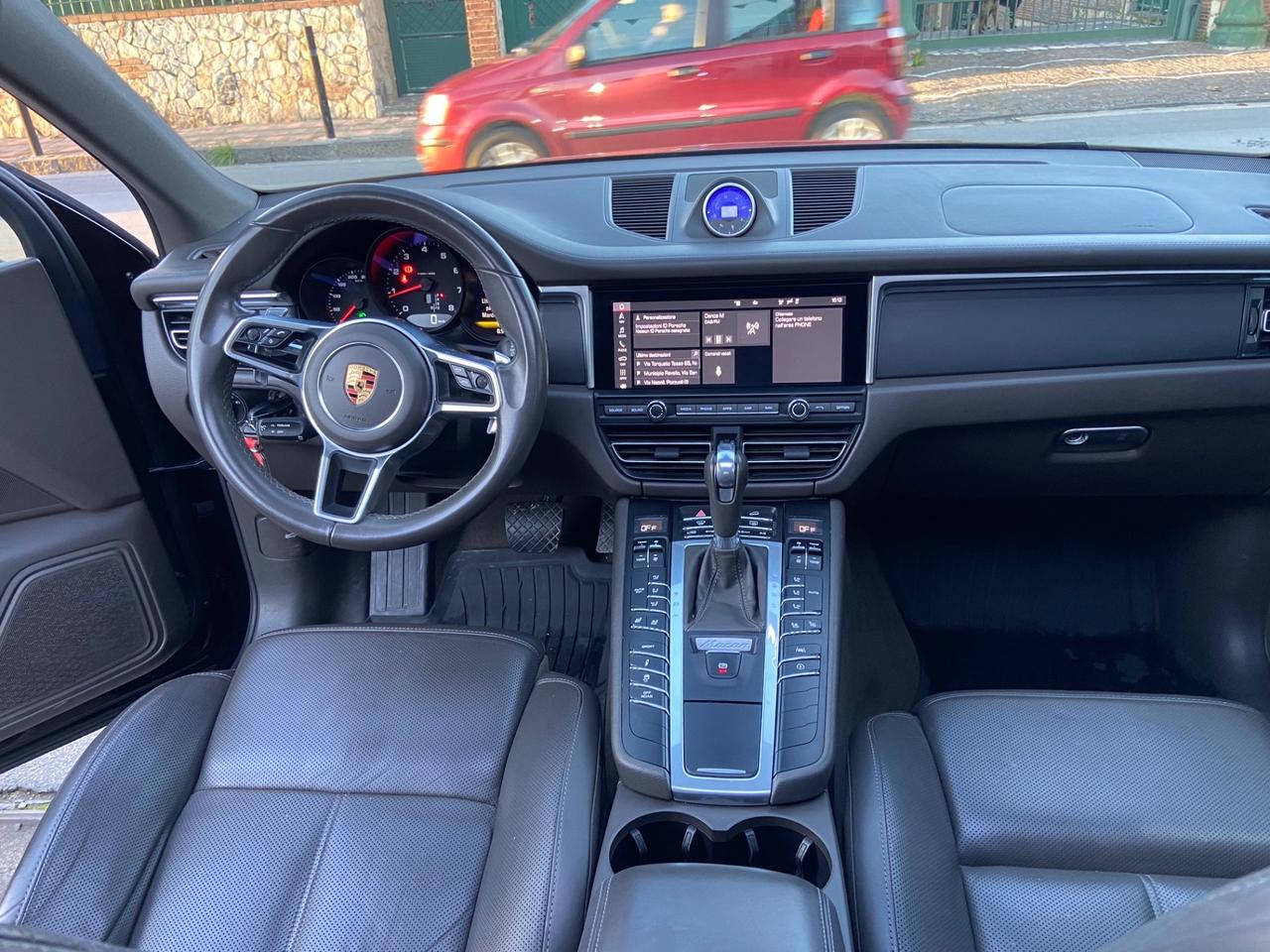 Porsche Macan 2.0 benzina full optional