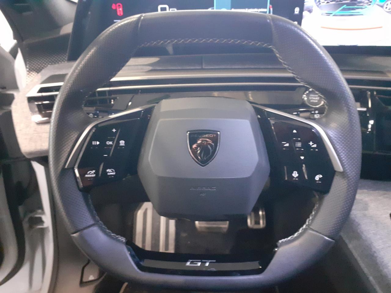 Peugeot 5008 1.2 HYBRID 145cv GT E-DCS6