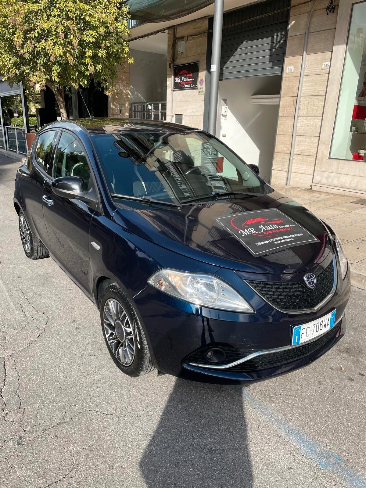Lancia Ypsilon 1.3 MJT 16V 95 CV 5 porte S&S Gold