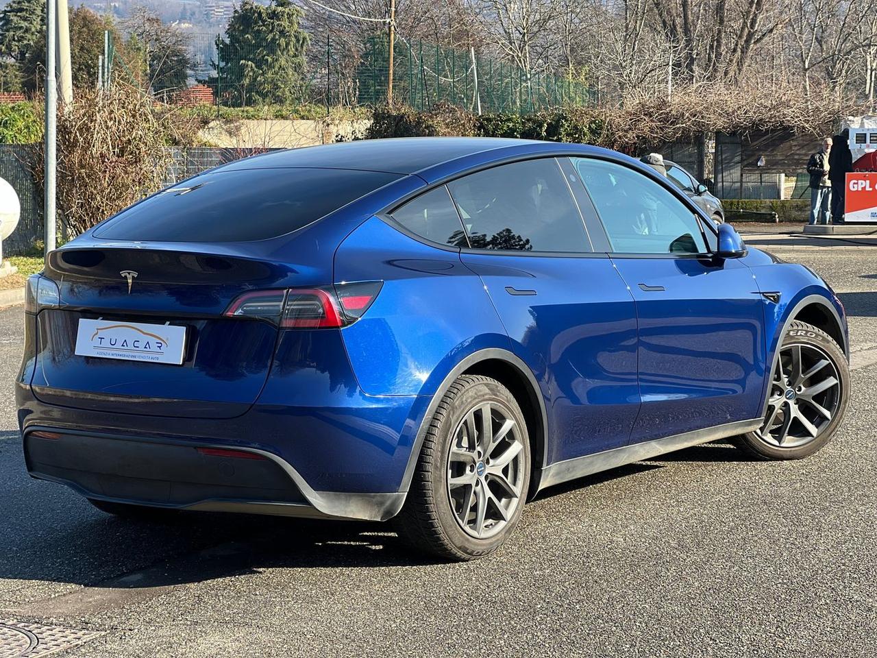 Tesla Model Y Single Motor rwd- DOPPI cerchi da 20"- autopilot