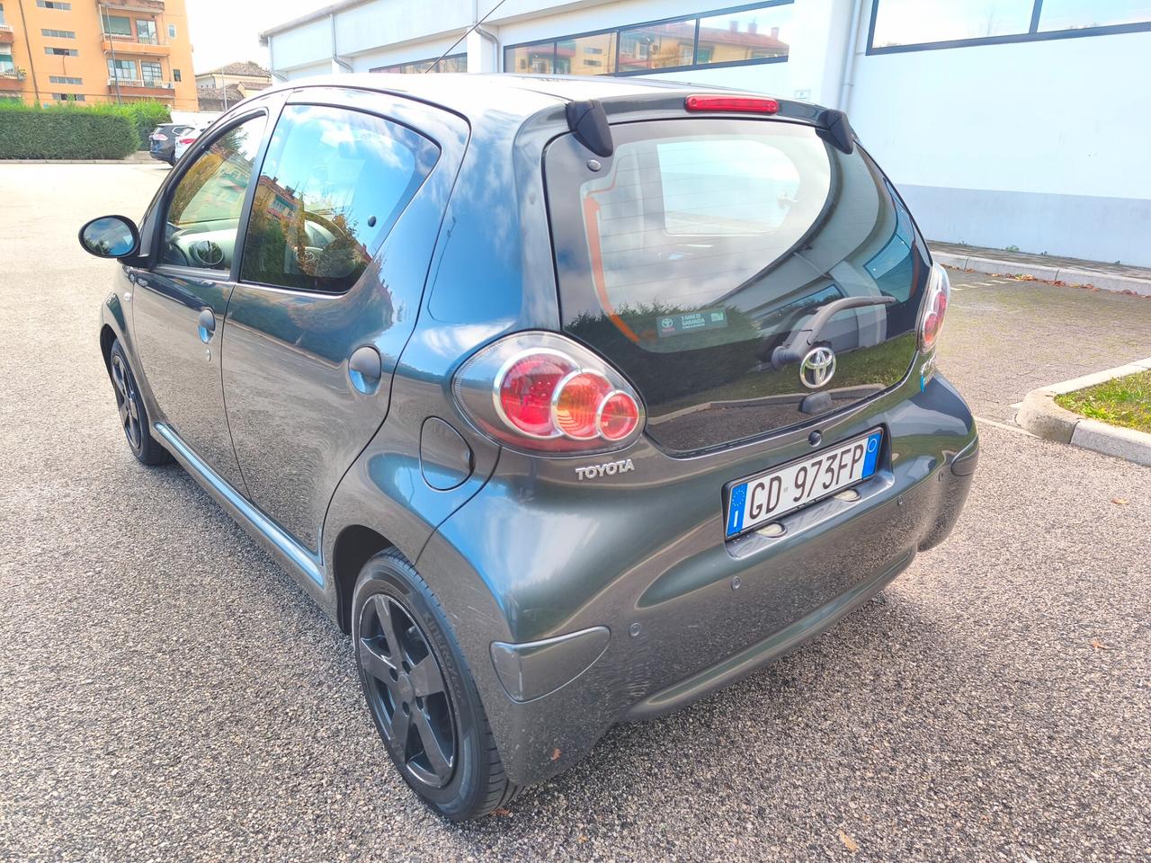 Toyota Aygo 1.0 NEOPATENTATI GARANZIA 12/24M