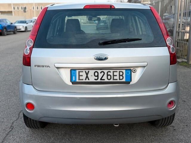 Ford Fiesta 1.4 16V 5p. Ghia Euro 4 adatta a neopatentati