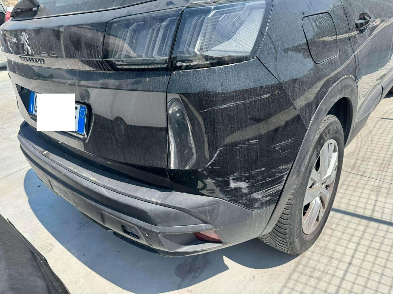 Peugeot 3008 BlueHDi 130 S&S EAT8 Allure-2021