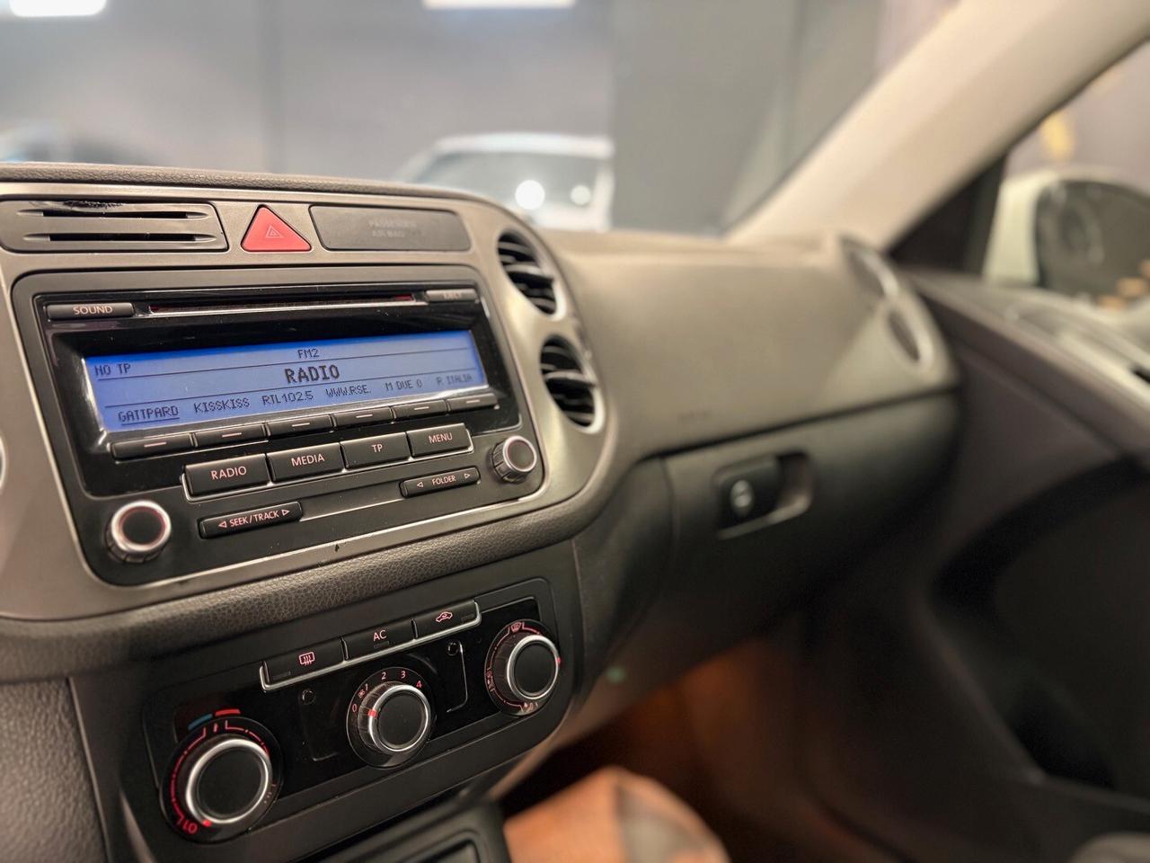 Volkswagen Tiguan 2.0 TDI 140CV 4MOTION 2011