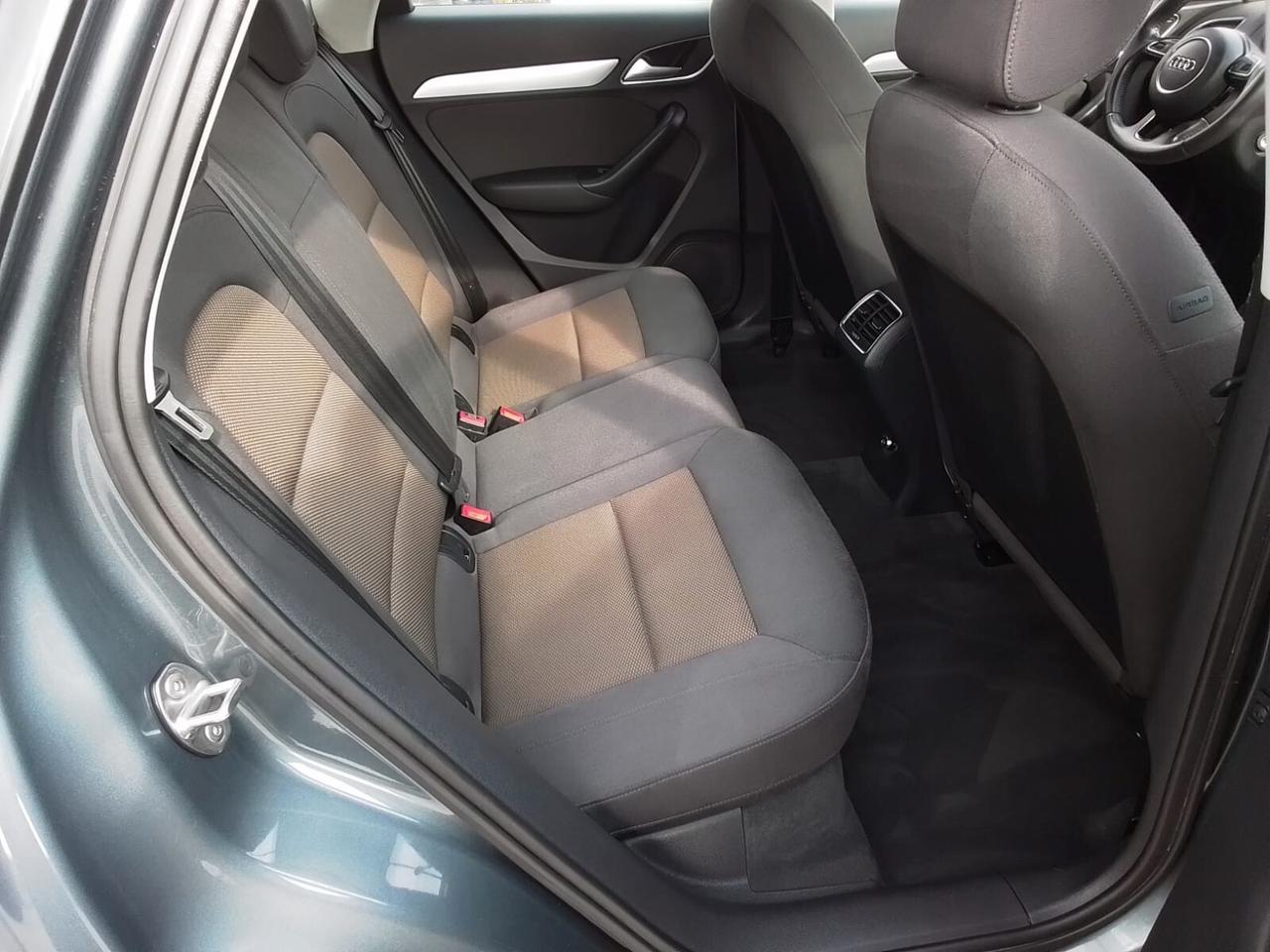 Audi Q3 2.0 TDI 140cv Man Advanced