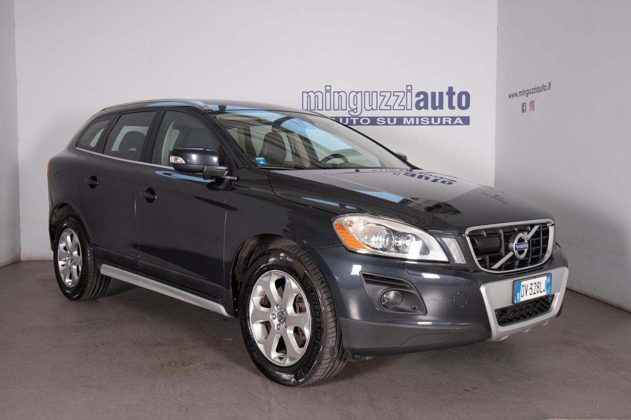 Volvo XC 60 2.4d Summum 185cv
