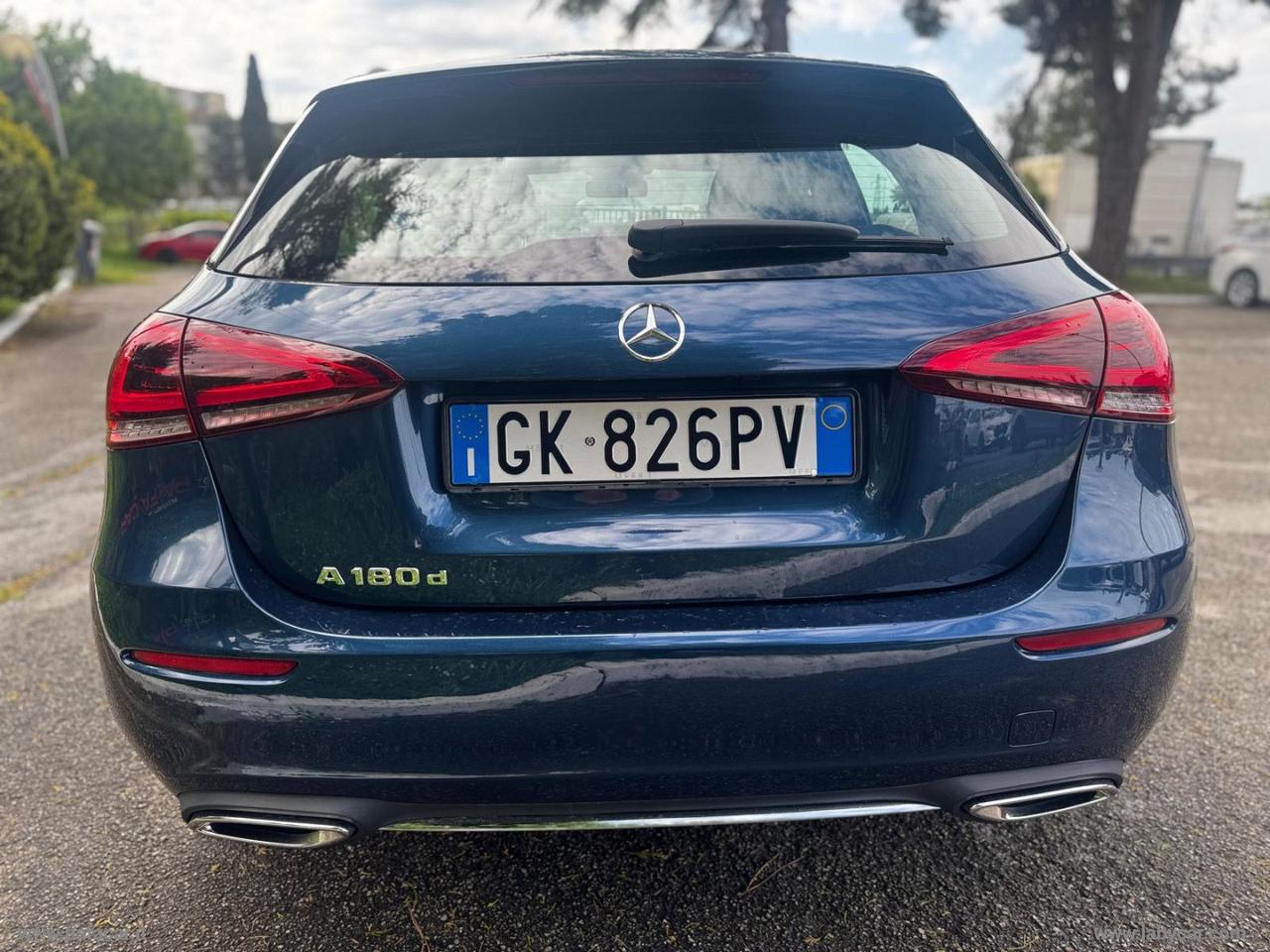MERCEDES-BENZ A 180 d Automatic Executive