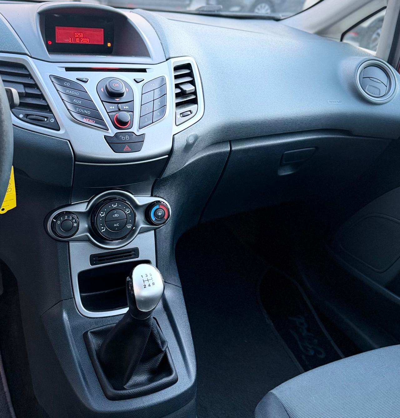 Ford Fiesta 1.2 Benzina Titanium 82 Cv