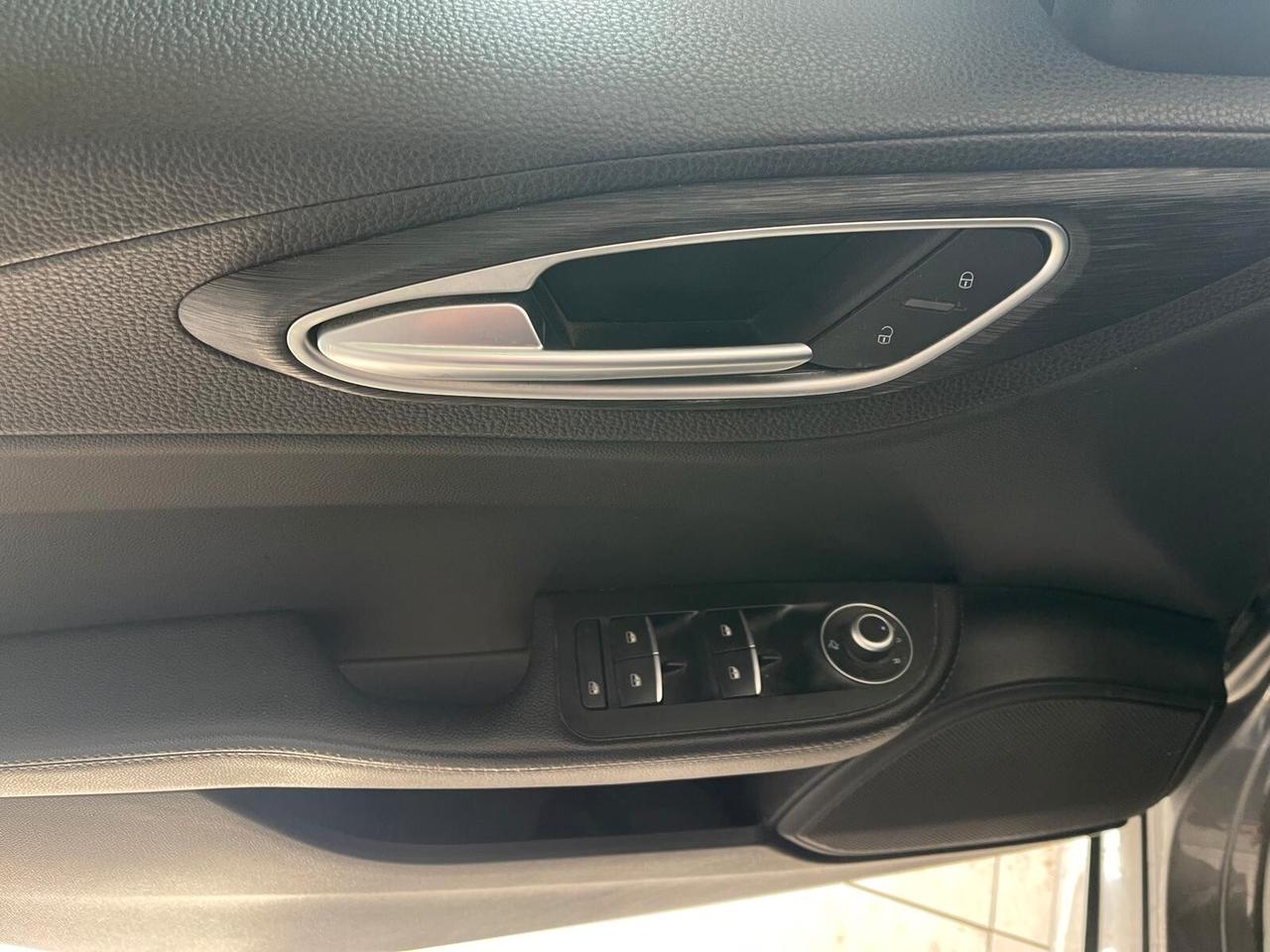 Alfa Romeo Giulia 2.2 Turbodiesel 190 CV AT8 AWD Q4 Executive