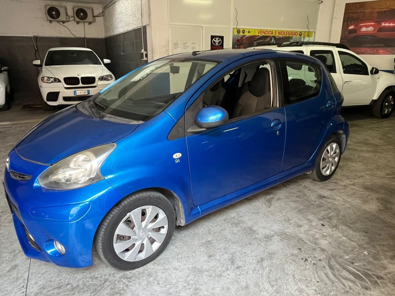 Toyota Aygo 1.0 12V VVT-i 5 porte TOBASCO Connect MMT