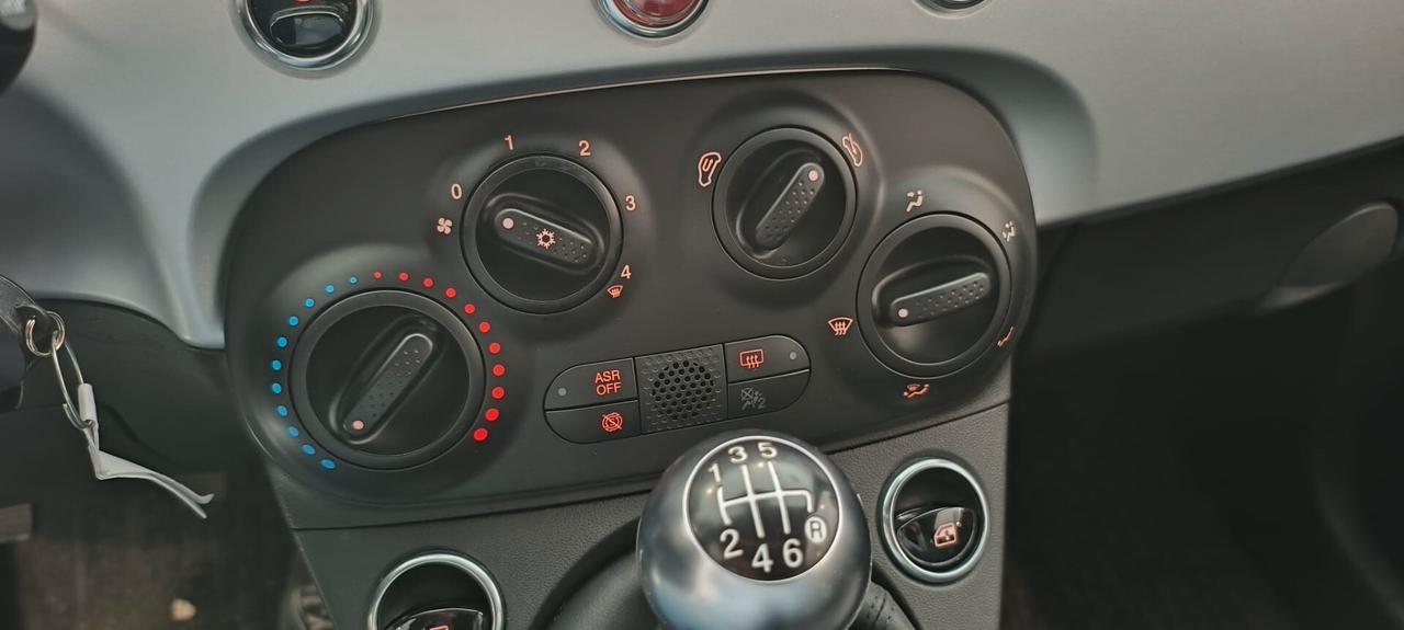 Fiat 500 1.0 Hybrid Connect