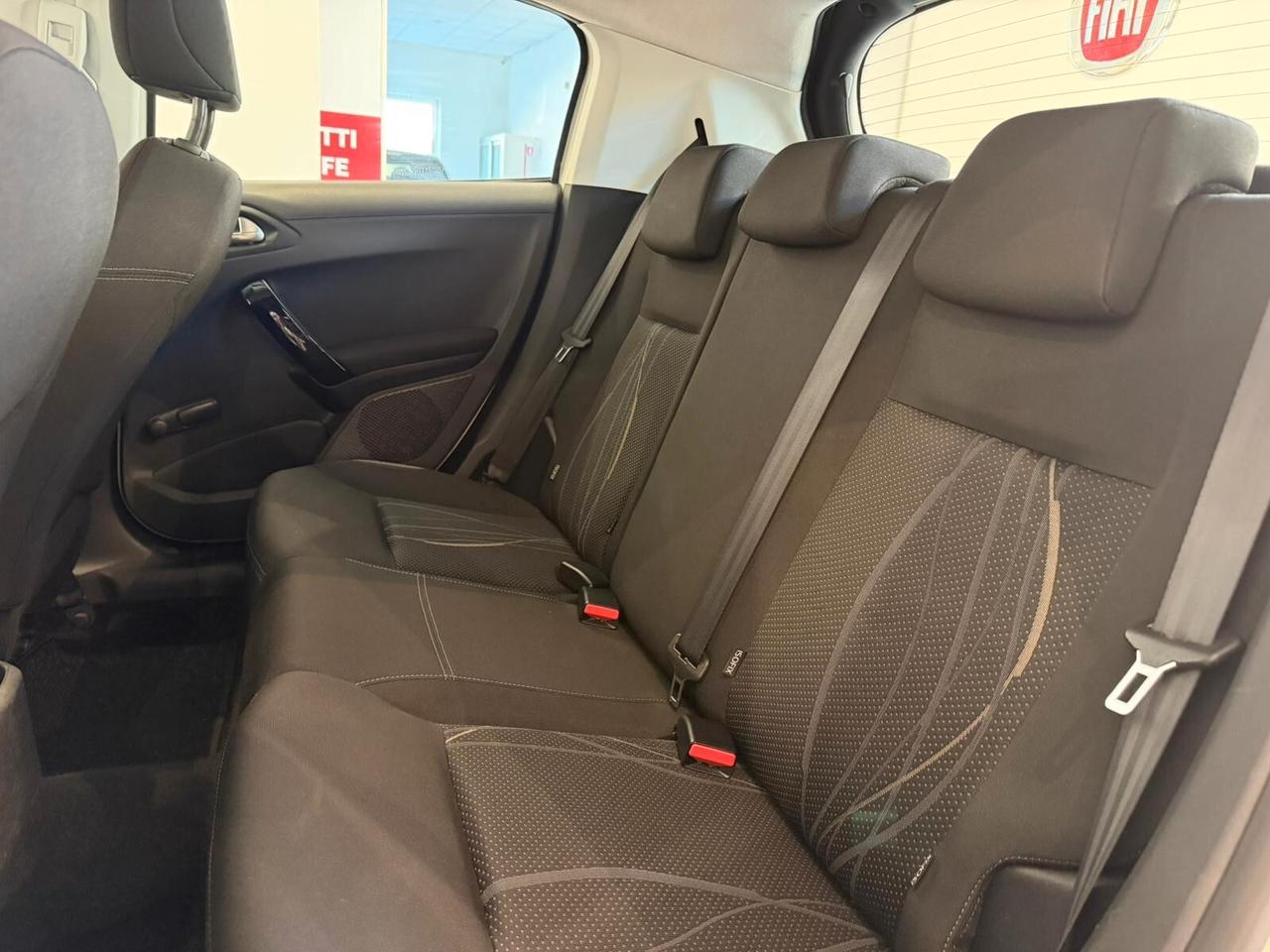 Peugeot 208 PureTech 82 5 porte Active